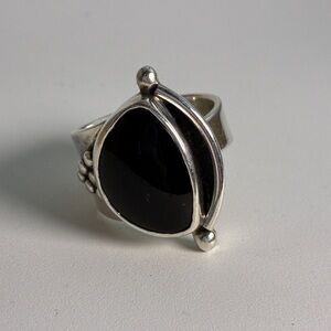 950 Sterling Silver Elegant Ring